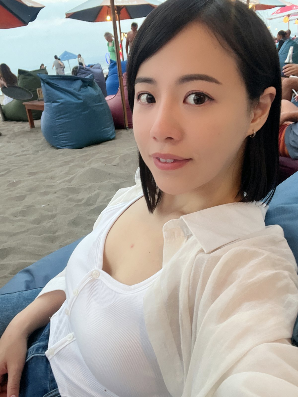 R 的照片