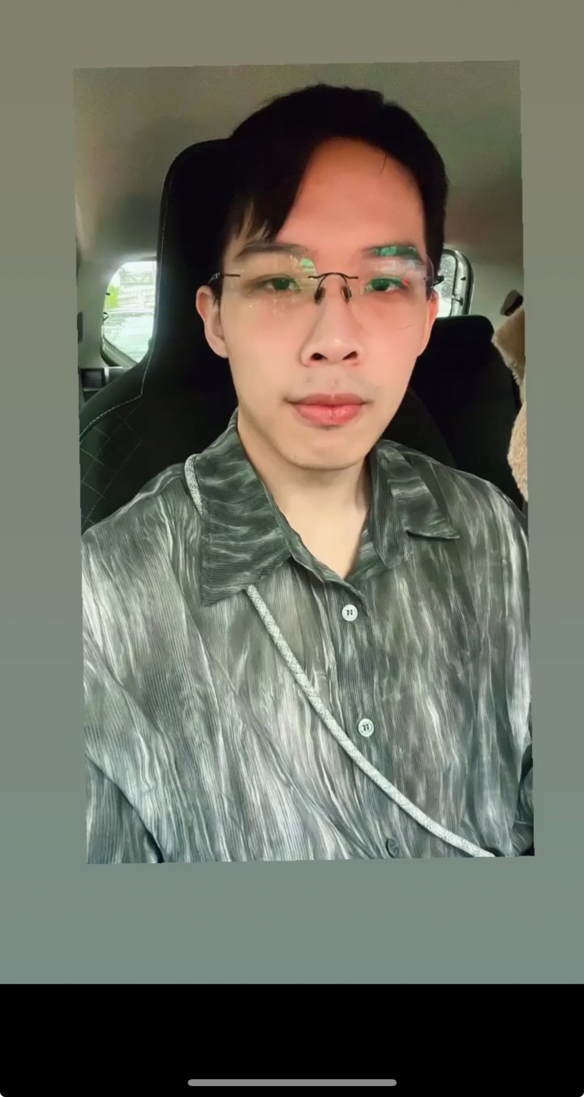 HENRY 的照片