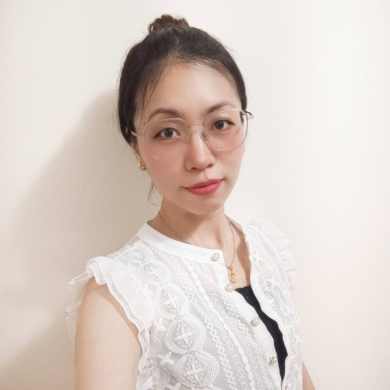 白白*出租*全台 的照片